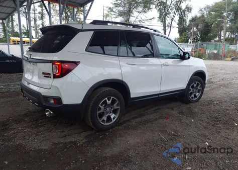 2023 Honda Passport Awd Trailsport from USA, damaged, VIN 5FNYF8H68PB043229